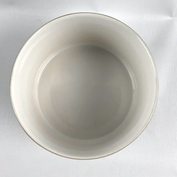 Wedgwood Made in England Vintage EUC Gold Rimmed Wild Strawberry Soufflé Dish - Picture 5 of 6